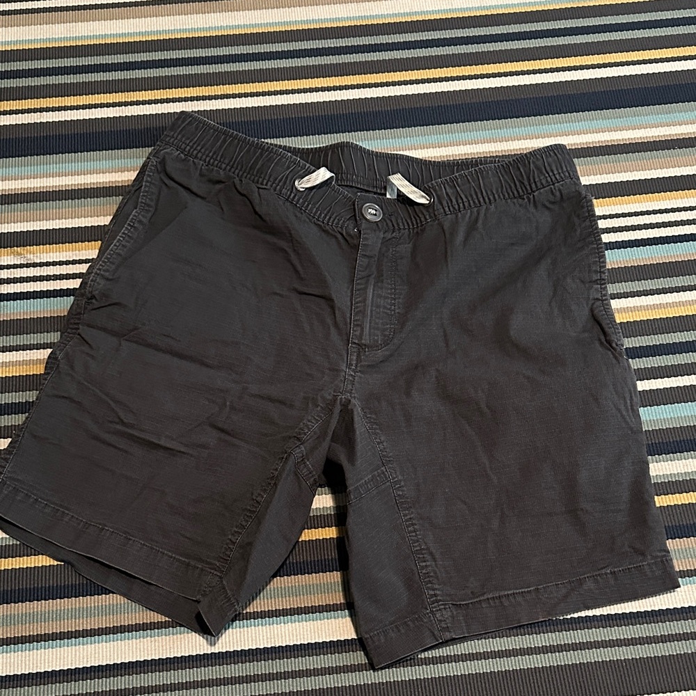 Vuori Men's ripstop Shorts